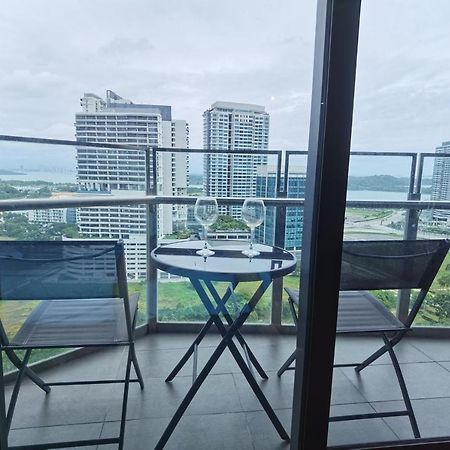 Ferienwohnung Almas Puteri Harbour Nusajaya  Exterior foto