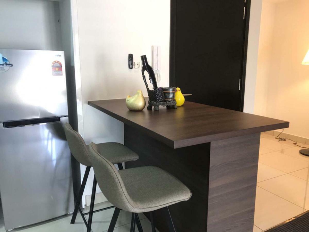 Ferienwohnung Almas Puteri Harbour Nusajaya  Exterior foto